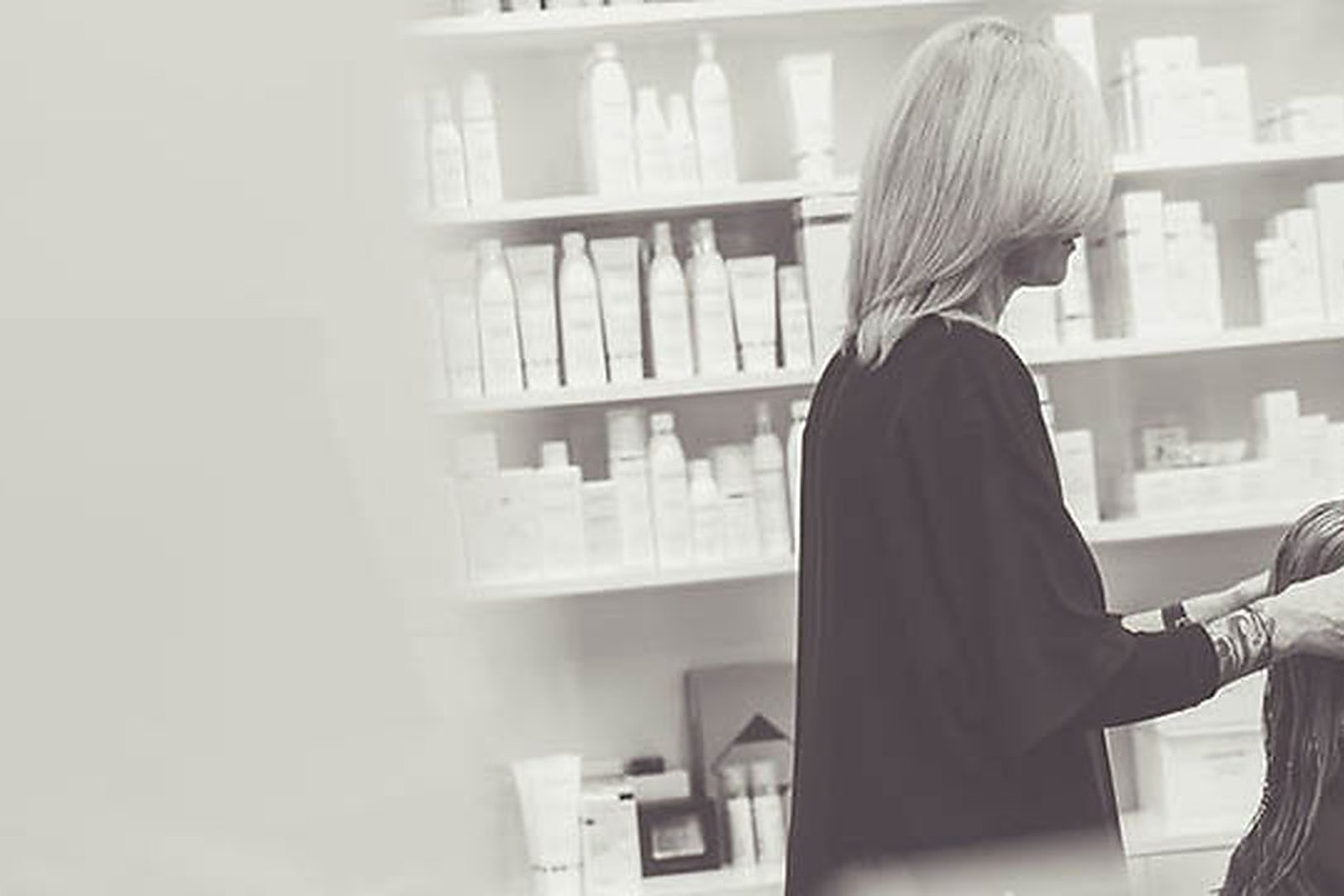 Denise Hensel im Salon